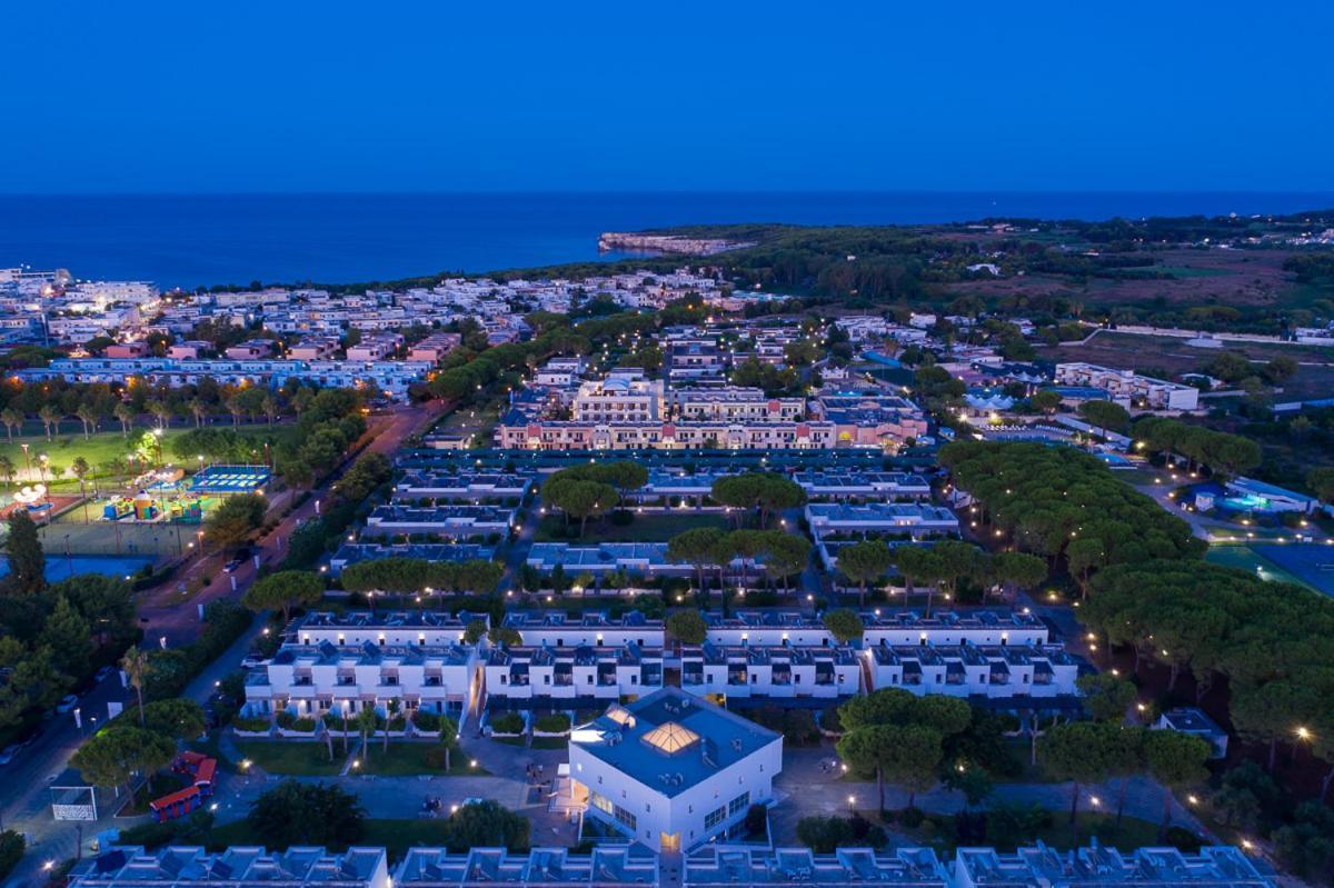 The Village Salento Torre dell'Orso Exterior foto